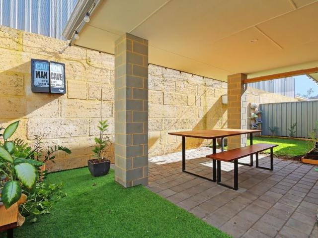 House for sale in Hammond Park, City of Cockburn