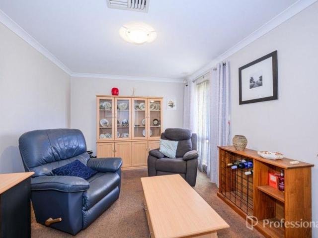 House for sale in Henley Brook, City of Swan