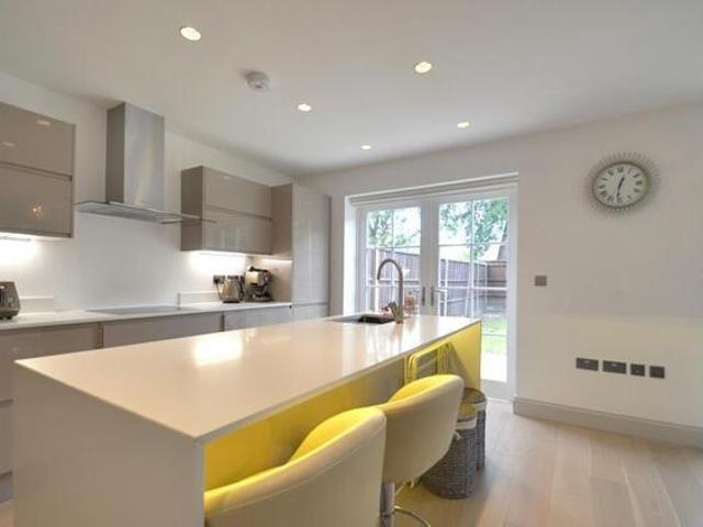 House for rent in Hillingdon, Ickenham