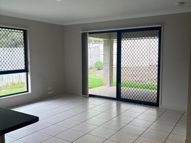 House for rent in Holmview, Greater Brisbane