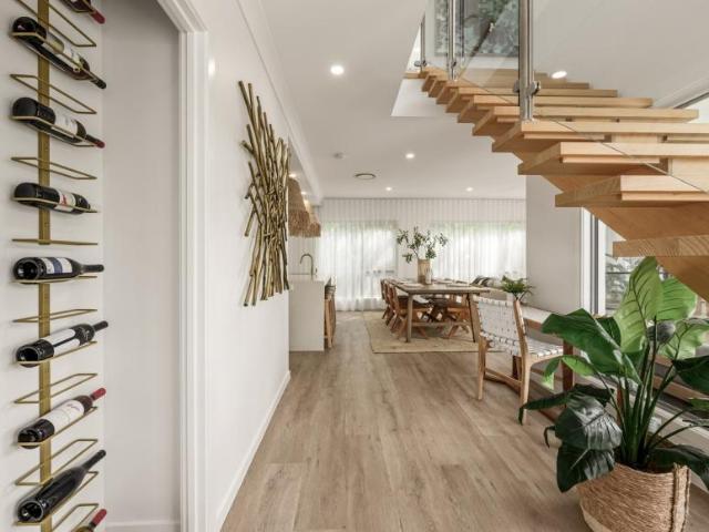 House for sale in Hope Island, Gold Coast City