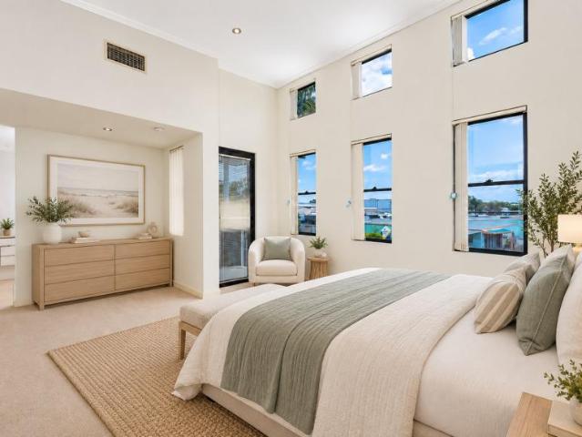 House for sale in Hope Island, Gold Coast City