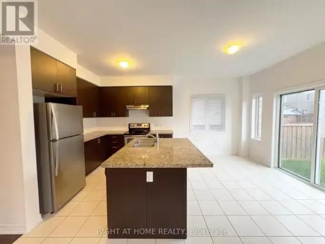 House for rent in Innisfil, Central Ontario