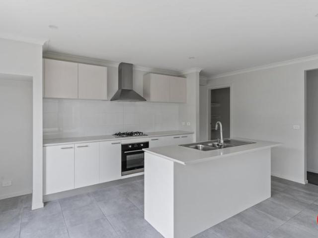 House for rent in Kangaroo Flat, Bendigo