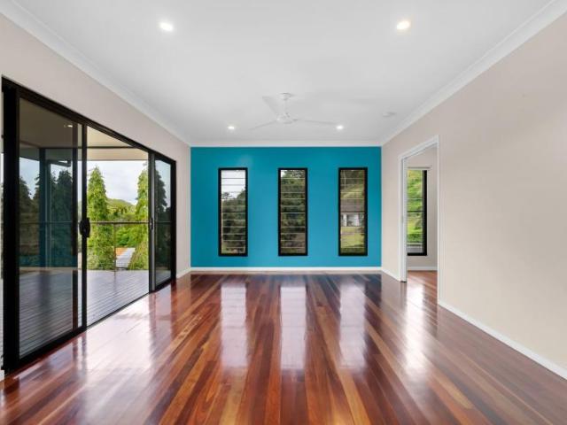 House for rent in Kanimbla, Cairns