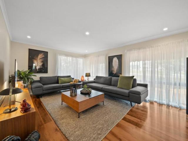 House for sale in Karabar, Queanbeyan