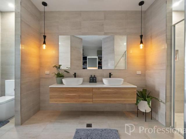 House for sale in Marsden Estate, Bathurst