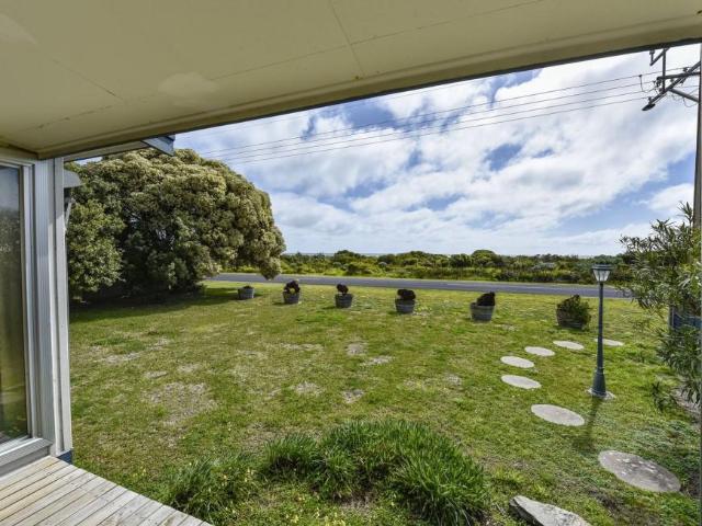 House for sale in Pinks Beach, Kingston SE