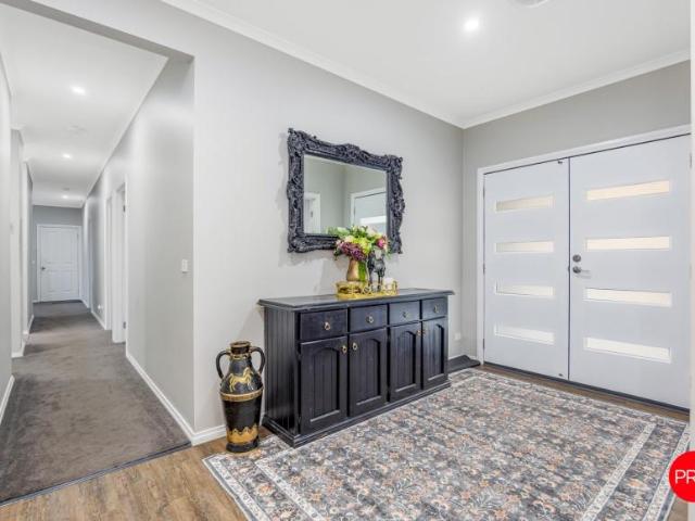 House for sale in Campaspe Views, Kyneton