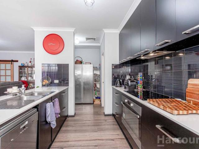 House for sale in Landsdale, City of Wanneroo