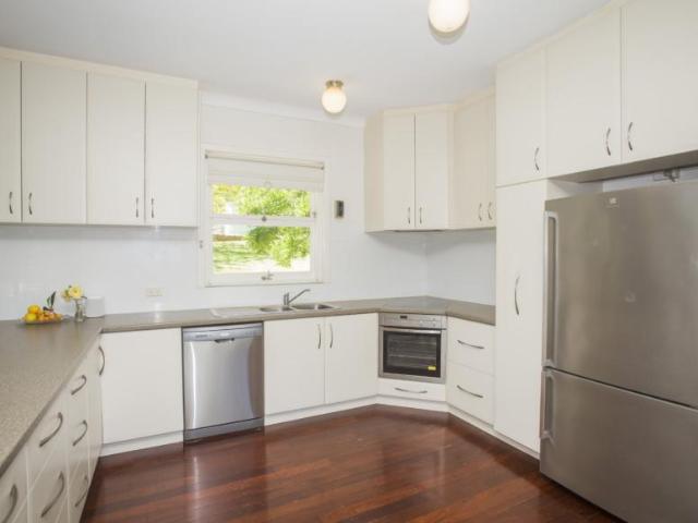 House for sale in Lesmurdie, City Of Kalamunda