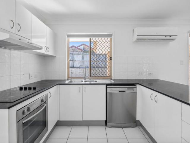 House for sale in Loganlea, Greater Brisbane