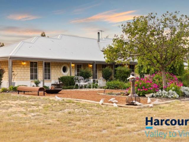 House for sale in Lower Chittering, Shire Of Chittering