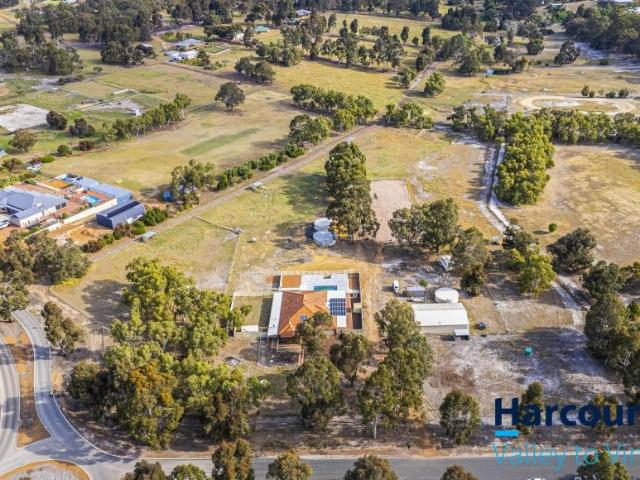 House for sale in Lower Chittering, Shire Of Chittering
