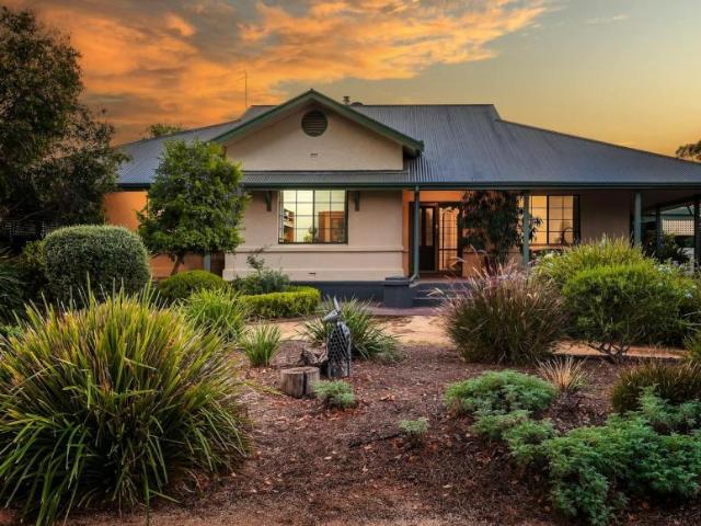 House for sale in Loxton, The District Council of Loxton Waikerie