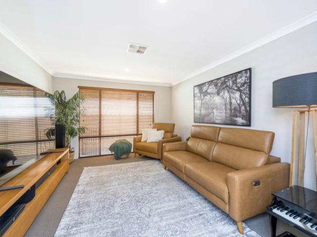 House for sale in Parklands, Western Australia