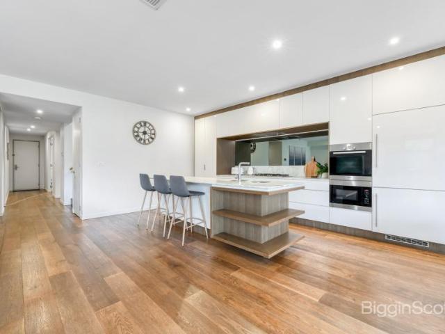 House for sale in WillowPark Estate, Melbourne
