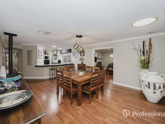 House for sale in Marangaroo, City of Wanneroo