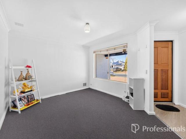 House for sale in Marangaroo, City of Wanneroo