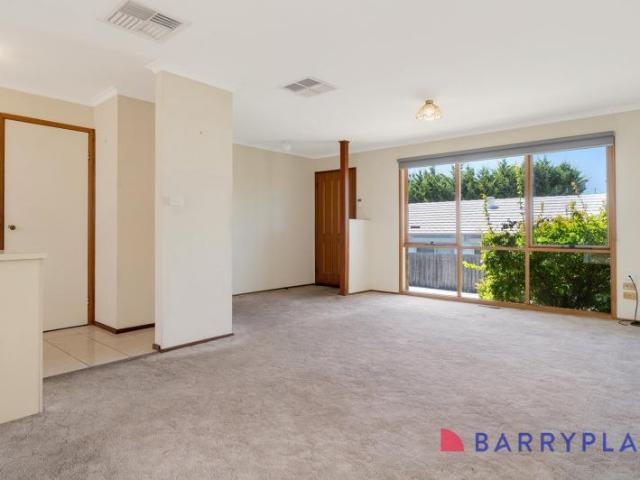 House for rent in Meadow Heights, Melbourne