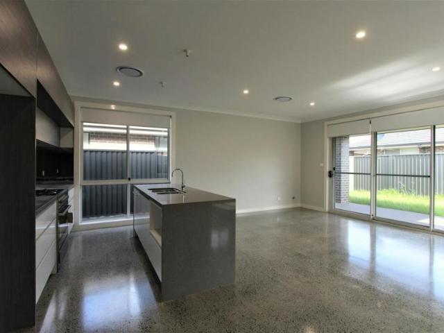 House for rent in Middleton Grange, Sydney