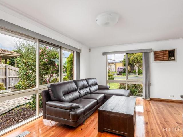 House for sale in Mill Park, Melbourne