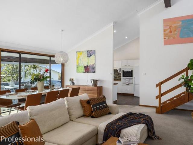 House for sale in Mollymook, Shoalhaven City Council