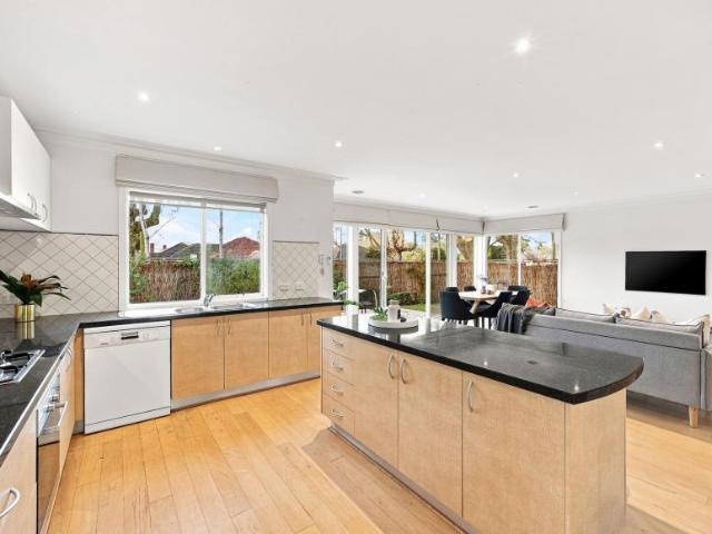 House for sale in Mont Albert, Melbourne
