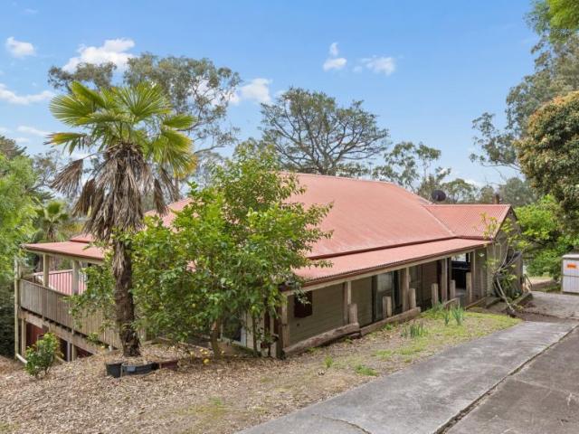 House for sale in Mount Evelyn, Melbourne