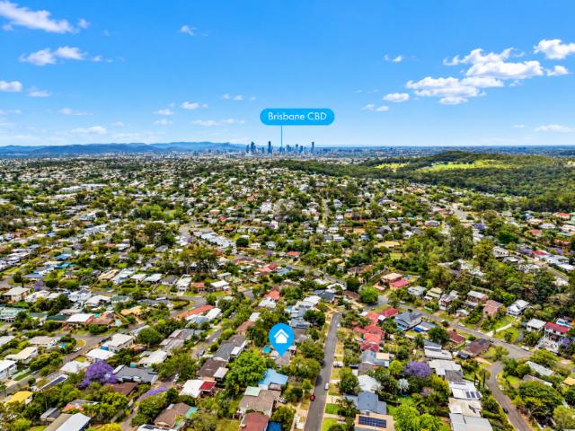 House for sale in Mount Gravatt East, Greater Brisbane