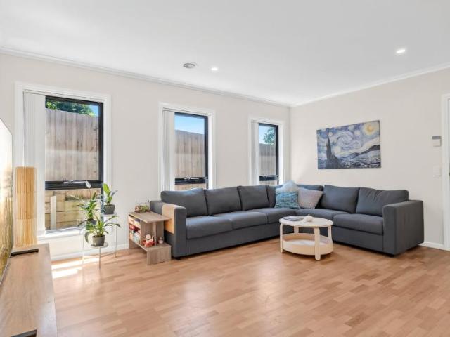 House for sale in Mount Waverley, Melbourne