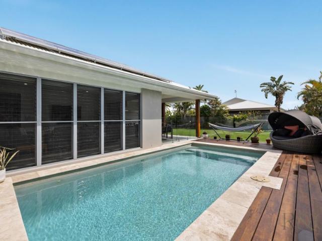 House for sale in Mountain Creek, Sunshine Coast Regional