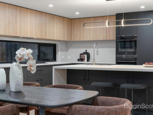 House for sale in Niddrie, Melbourne