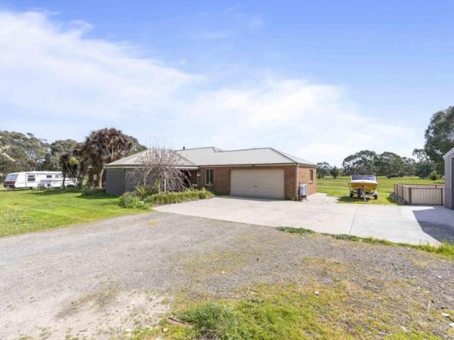 House for sale in Nintingbool, Golden Plains Shire