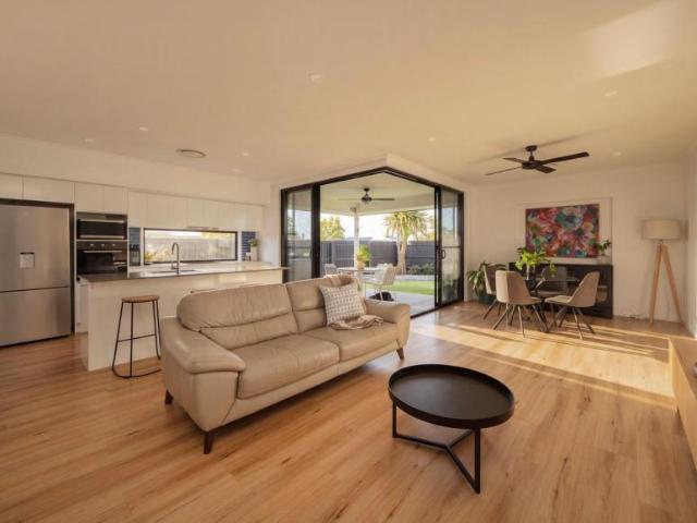 House for sale in Nirimba, Sunshine Coast Regional