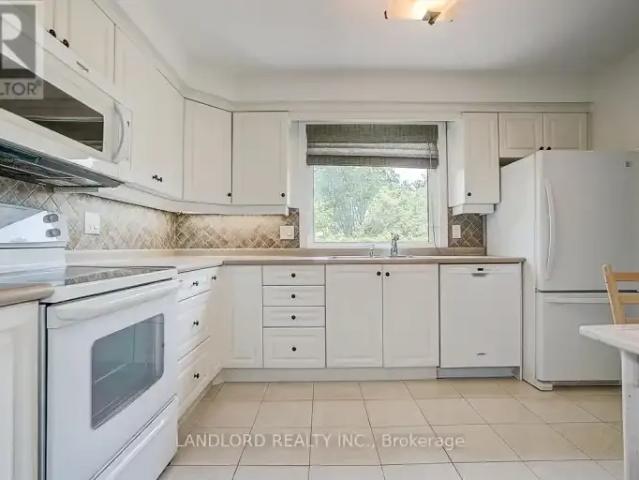 House for rent in Oakville, Ontario