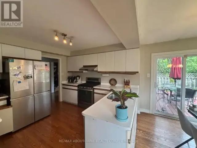 House for rent in Oakville, Ontario