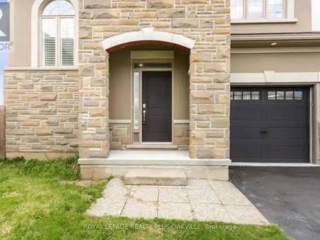 House for rent in Oakville, Ontario