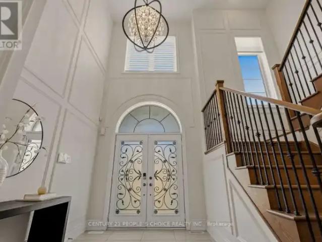 House for rent in Oakville, Golden Horseshoe