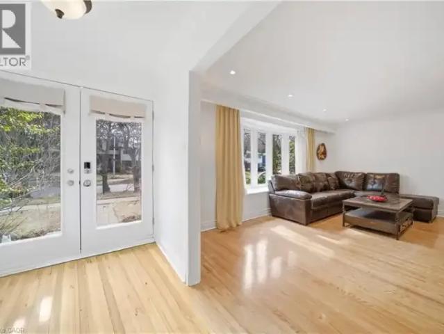 House for rent in Oakville, Ontario
