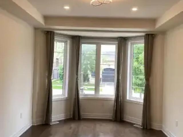 House for rent in Oakville, Ontario