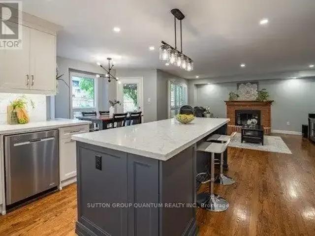 House for rent in Oakville, Golden Horseshoe