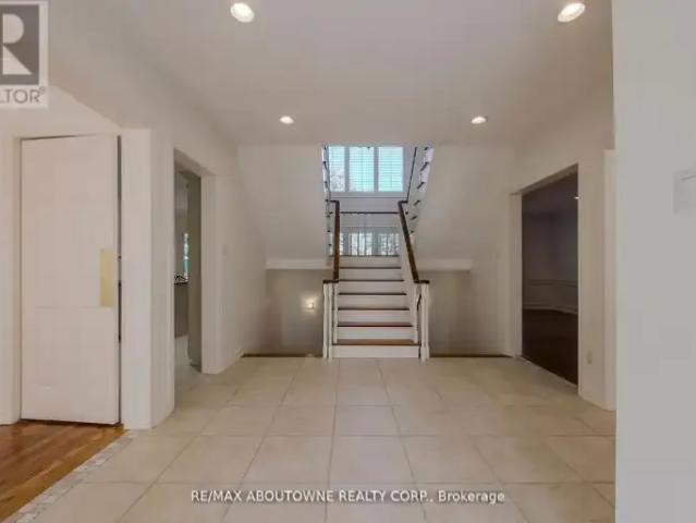 House for rent in Oakville, Ontario