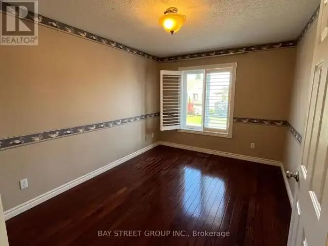 House for rent in Oakville, Ontario