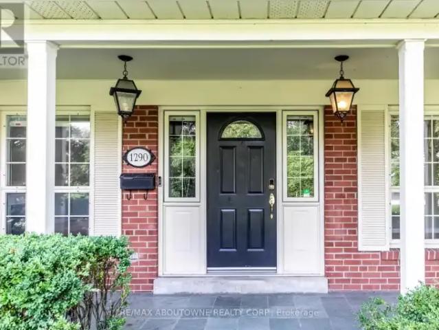 House for rent in Oakville, Ontario