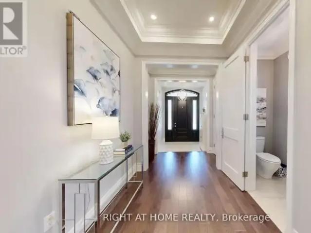 House for rent in Oakville, Ontario