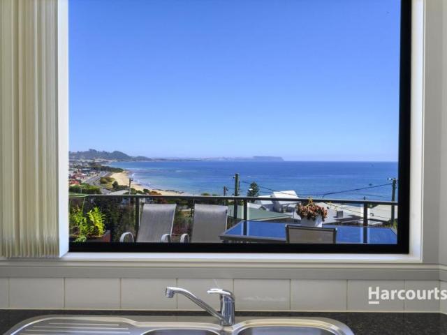 House for sale in Ocean Vista, Burnie