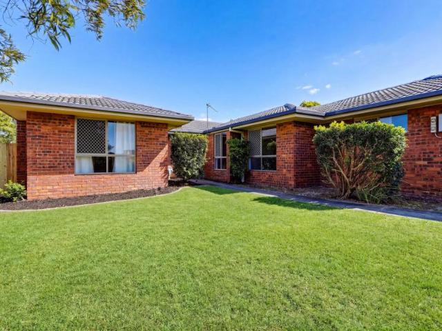 House for sale in Parkwood, Gold Coast City