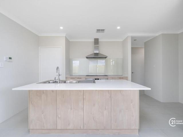 House for rent in Piara Waters, Western Australia