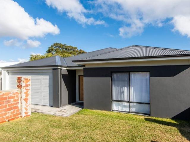 House for rent in Rivervale, City of Belmont